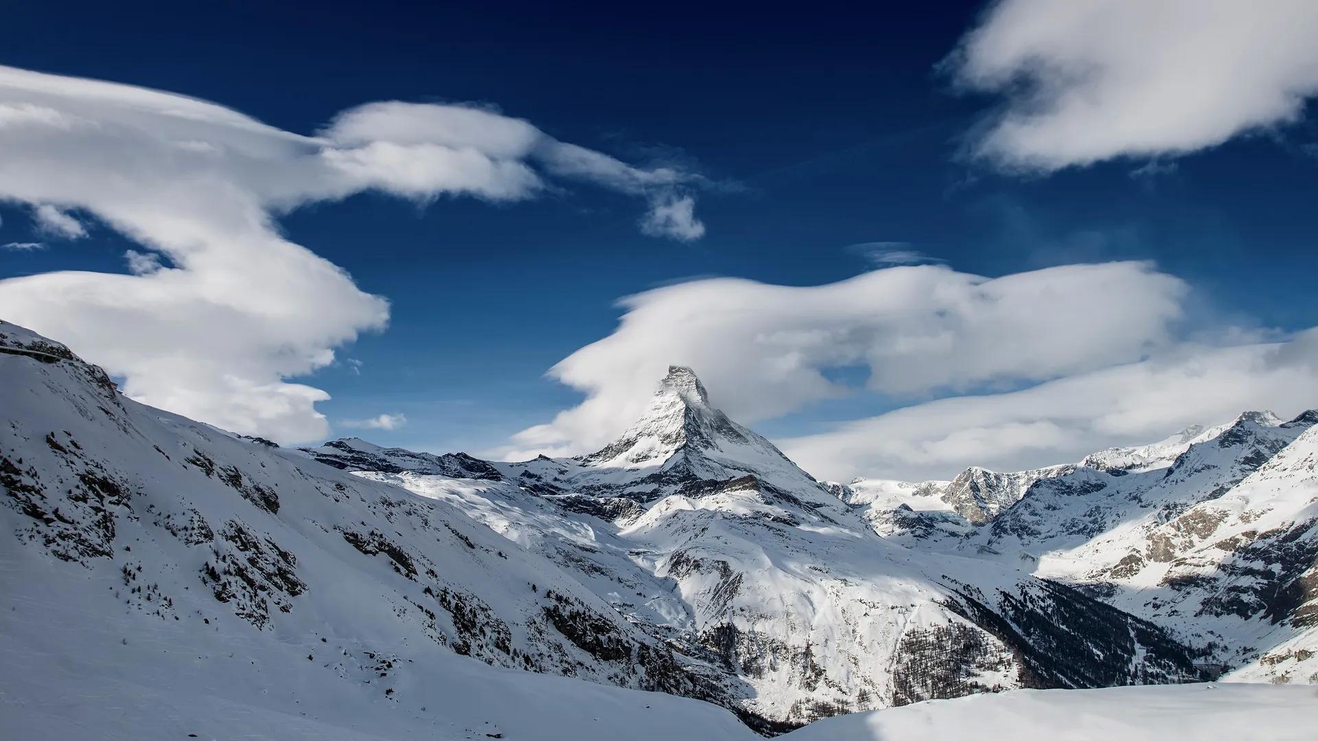 雪 山 雪峰 风景 雪山 云 天空 瑞士 自然 电脑壁纸 4K壁纸