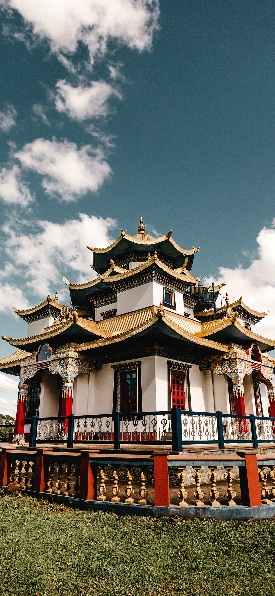[2436×1125]建筑 草地 宫殿 设计 富丽堂皇 苹果手机壁纸图片