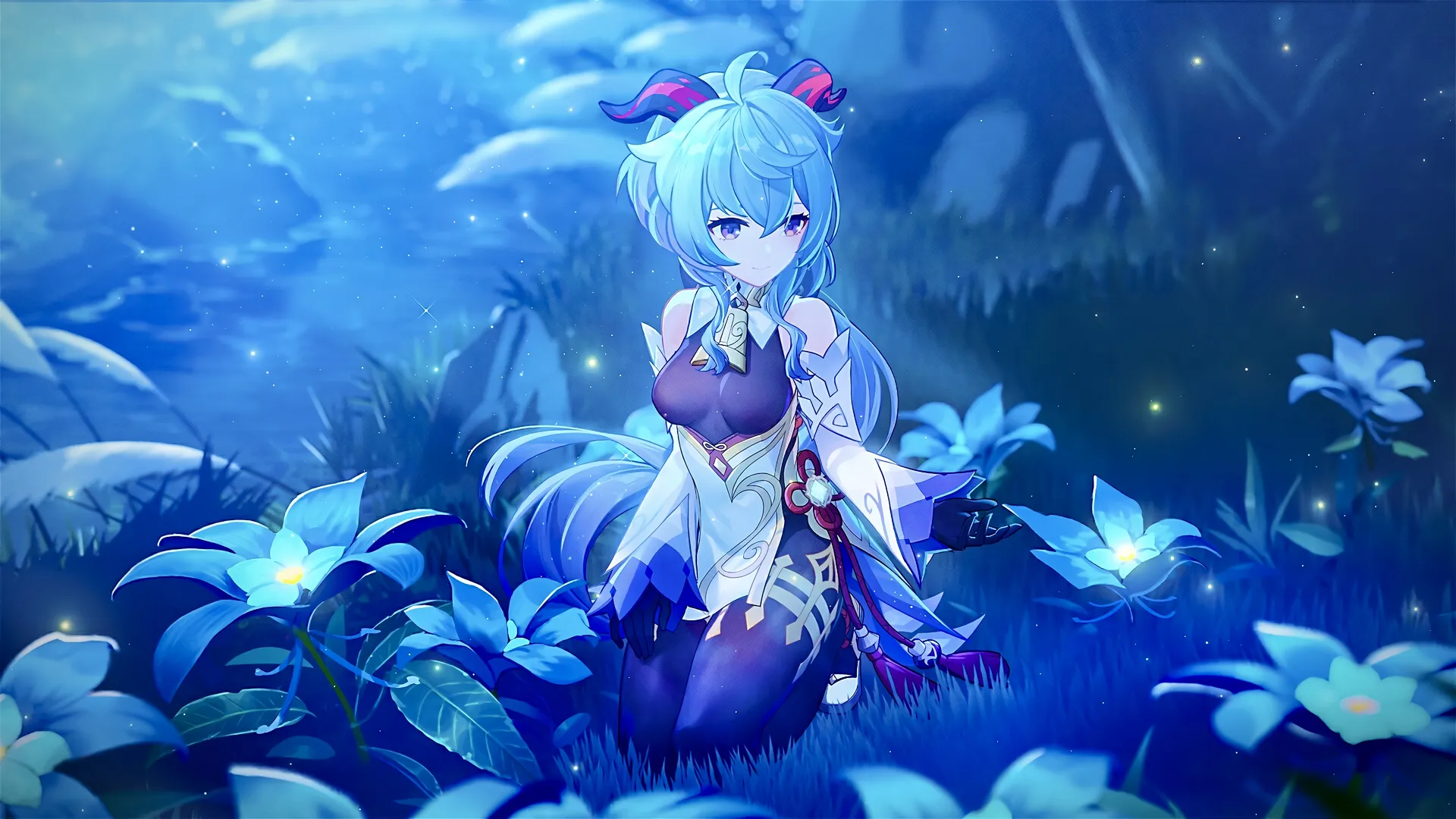 原神动漫女孩微笑，蓝色幻想花叶草。