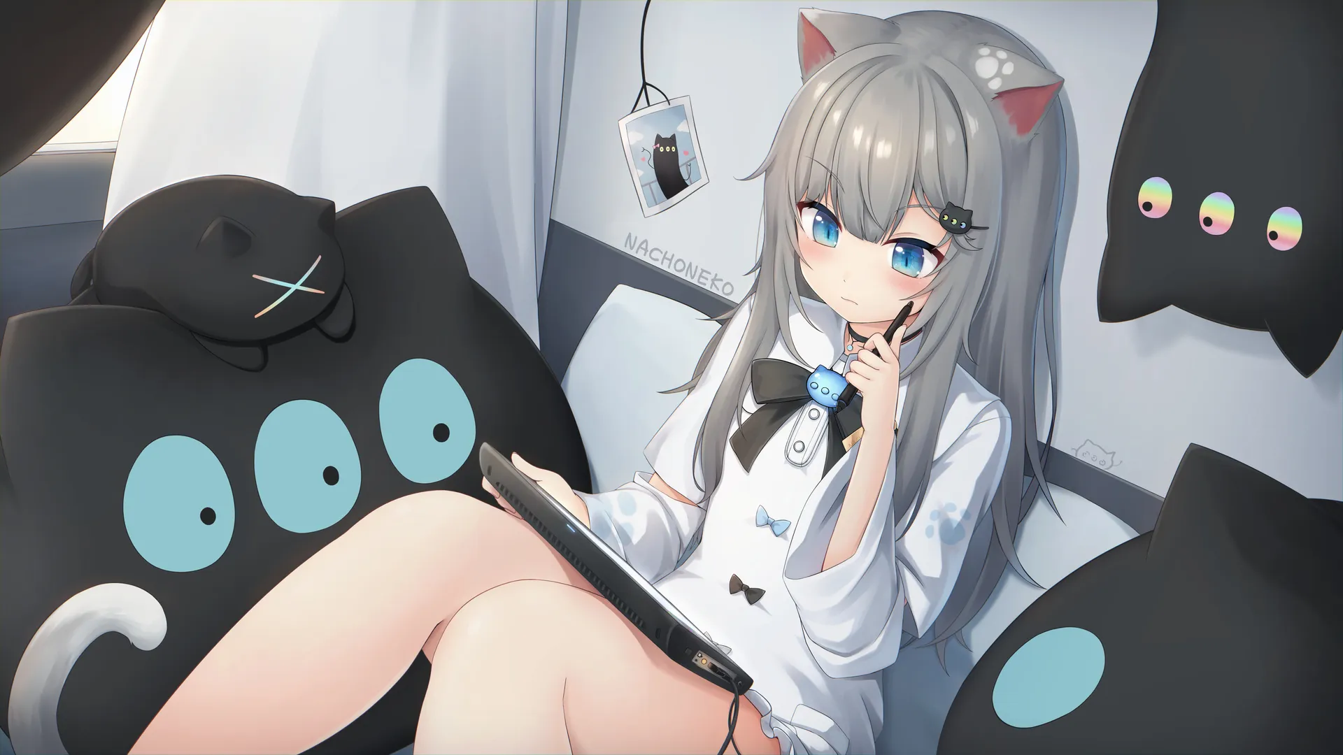 猫咪蓝眼动漫女孩4K壁纸