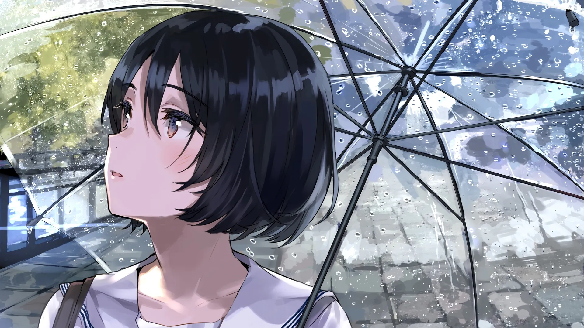短发校服少女雨中撑伞，特写剪裁质感